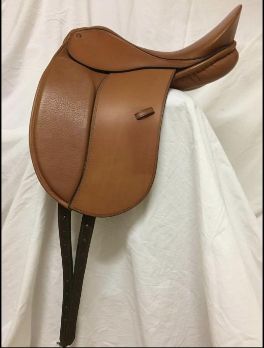 Pony Turnout Show Saddle 15” - New